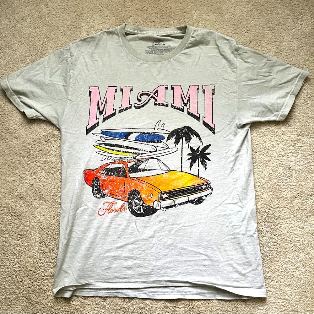 Pacsun (Miami) Powder Blue Mens Small T-Shirt
